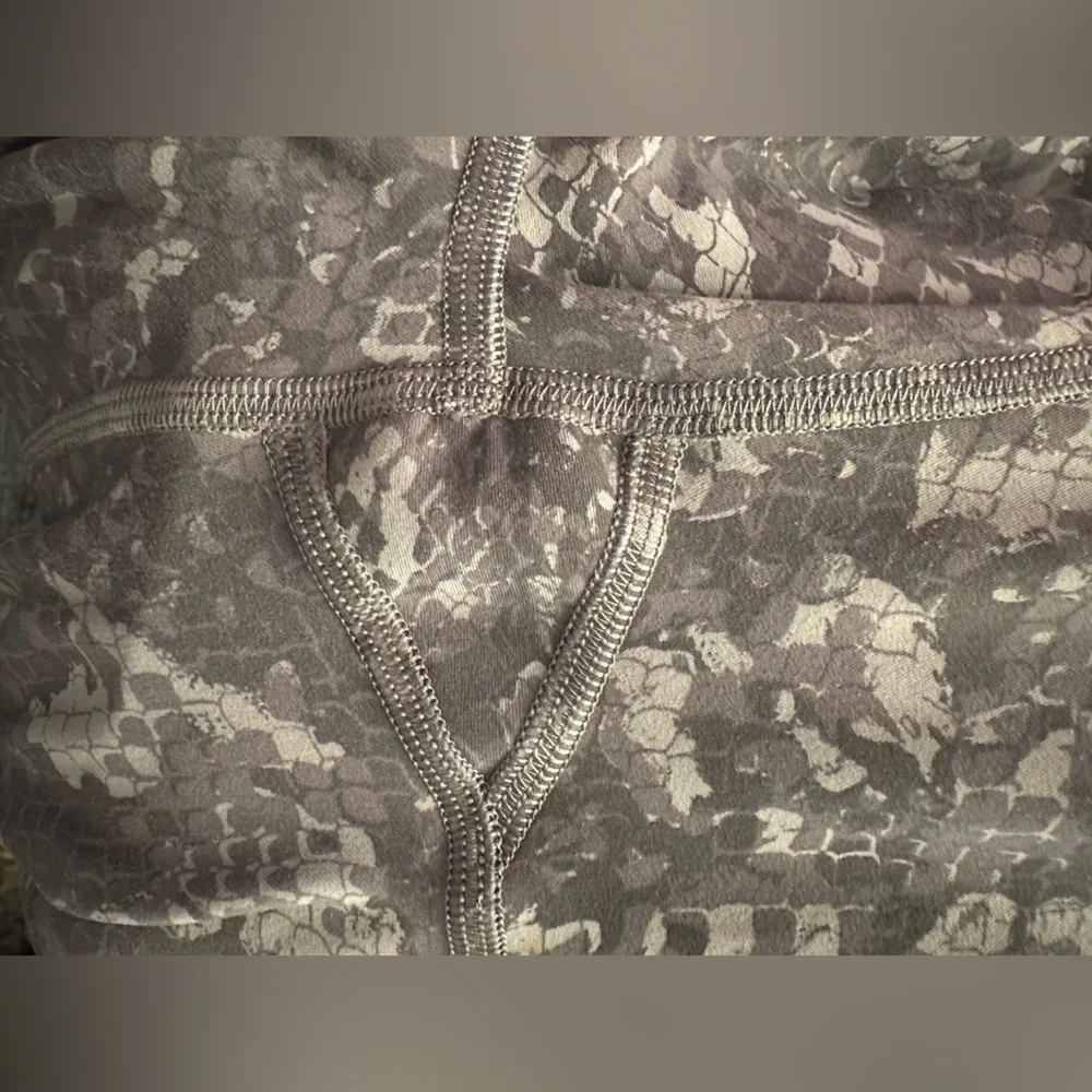 Lululemon Wunder Train High-Rise Tight 25" Hideaway Camo Lunar Rock Multi Sz 6 - Picture 5 of 6